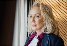 “JA SAM BRENINA KĆERKA” Pjevačica je ovu ženu godinama krila od javnosti, otkrivena istina o njihovom odnosu!