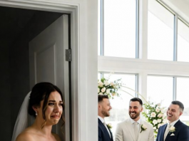 Nekoliko minuta prije nego što je šetala niz oltar, čula je razgovor budućeg muža s prijateljima i osjetila kako je svrbe stopala od onoga što je čula. 😱