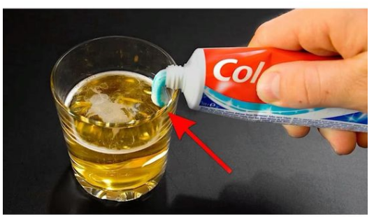 Uzmite čašu PIVA, obične paste za zube i dobro sačuvajte ovaj domaći trik: Koristim ga godinama i preporučujem svima!