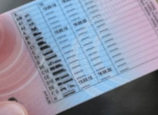 STlGLA 0DLUKA 0 V0ZAČKlM D0ZV0LAMA , UKOLIKO VAM 0V0 PIŠE NA VOZAČKOJ, MORATE POD HITN0 U MUP! A ukoliko imate 0V0LIK0 godina, završili ste svoje..