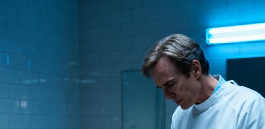 Doveli su tijelo časne sestre u mrtvačnicu, ali kada su počeli rezati njezin habit, pojavila se poruka: