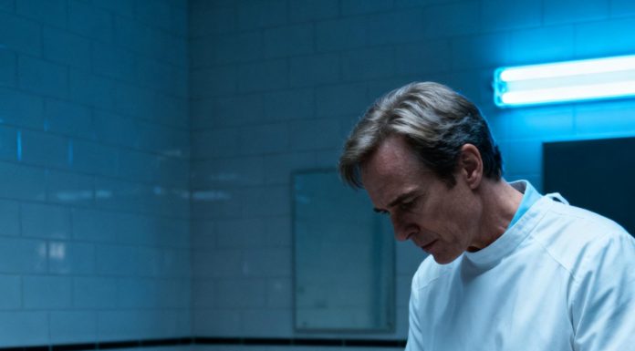 Doveli su tijelo časne sestre u mrtvačnicu, ali kada su počeli rezati njezin habit, pojavila se poruka: