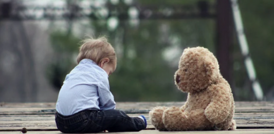 7 znakova da ste u djetinjstvu bili emocionalno zanemareni: Takvi ljudi nose teške traume, ovako se prepoznaju