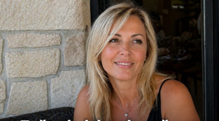 Zašto je izlazak sa ženom starijom od 40 godina “težak zadatak”? Ovih 6 stvari plaše muškarce više od svega