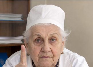 Nanesite ovo ulje na noge pre spavanja: Zaboravljena metoda lekara za očuvanje krvnih sudova i zglobova