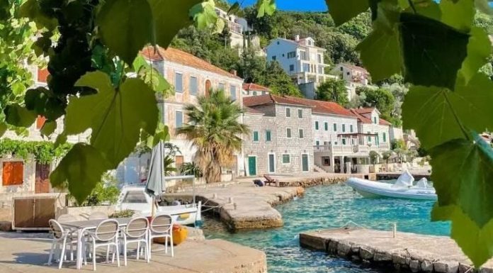 U ovom primorskom gradiću skoro da i nema turista a pravi je raj na zemlji: Sve je duplo jeftinije