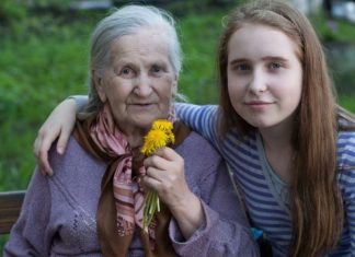 Ako ove 3 stvari unuci nauče od svojih baka: Imaju puno veće šanse da postanu sretni i uspješni