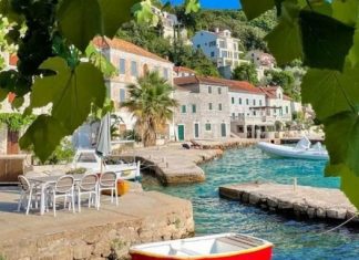 U ovom primorskom gradiću skoro da i nema turista a pravi je raj na zemlji: Sve je duplo jeftinije