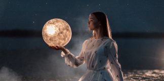 VEČERAS JE DUPLI PUN MJESEC i ZA OVA 3 ZNAKA počinje MAGIČAN PERIOD kakav se dešava jednom u životu