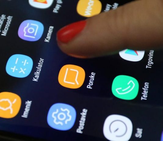 Pod hitno izbrišite ove tri aplikacije s mobitela! Potajno vas špijuniraju