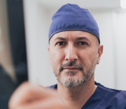 Tokom 30 godina u onkologiji, video sam sve i mogu reći: Ova 3 tipa ljudi najređe obolevaju od raka Tokom 30 godina u onkologiji, video sam sve i mogu reći: Ova 3 tipa ljudi najređe obolevaju od raka - featured image