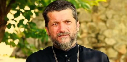 Da li je greh postiti samo 7 dana i pričestiti se: Otac Gojko Perović je izričit