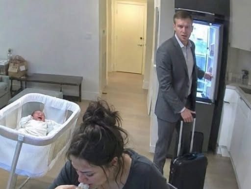Vratio sam se kući potpuno neočekivano u novogodišnjoj noći, nestrpljiv da iznenadim svoju suprugu i prvi put uzmem u naručje našeg tek rođenog sina.