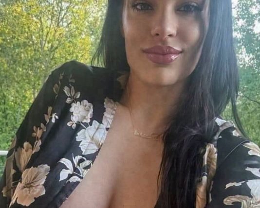 Ženu kojoj fale intimni odnosi prepoznajemo po 7 jasnih signala: Ako radi ovo učestalo, ona vapi za dodirom Ženu kojoj fale intimni odnosi prepoznajemo po 7 jasnih signala: Ako radi ovo učestalo, ona vapi za dodirom - featured image