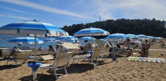 Pakao na crnogorskom primorju: Turisti besni pakuju kofere i prekidaju odmor, u špicu sezone se ovo dešava…