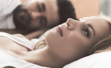 “Muž i ja nismo imali intimni odnos 8 godina. Psiholog nam je rekao ovih 5 stvari — i od tada se ponovo osjećamo kao par.” ??