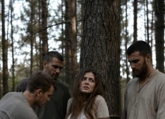 Glasina je razorila povjerenje u porodici: Anna ostala vezana za drvo dok je šuma skrivala istinu Glasina je razorila povjerenje u porodici: Anna ostala vezana za drvo dok je šuma skrivala istinu - featured image