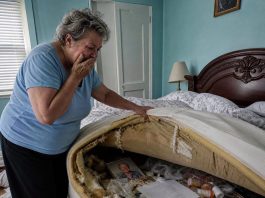 Oprala sam plahte sedam puta, ali neobičan miris mojeg supruga i dalje nije nestajao… No kada sam vlastitim rukama rasporila madrac, istina skrivena u njemu sledila mi je srce i u jednom trenutku uništila naš osmogodišnji brak.