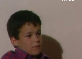“MAMA, JE L’ TI MENE ZNAŠ? TI SI ME RODILA I OSTAVILA” Ovako je mali Boris (9) pre više od tri decenije rasplakao Jugoslaviju: Danas mu je 47 i evo kako živi