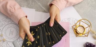 Septembarski tarot za svih 12 znakova: Mjesec odluka, završetaka i neočekivanih novih pravaca