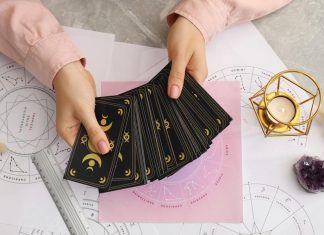 Septembarski tarot za svih 12 znakova: Mjesec odluka, završetaka i neočekivanih novih pravaca