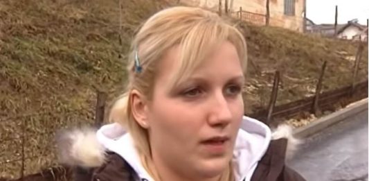 Srpski vojnik pronašao bebu u spaljenoj kući: 16 godina kasnije svoje ime zatekla na spomeniku nestalih tokom rata u BiH