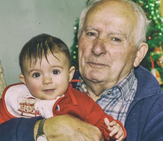 Ove osobine dete nasleđuje od dede po majci: Neke od njih roditelji ne podnose, a genetika ima ključnu ulogu