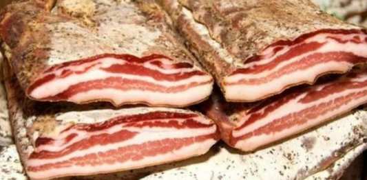Da li je slanina stvarno štetna za nas: Iznenadićete se kada čujete kako utiče na vaše zdravlje, obavezno pročitajte!